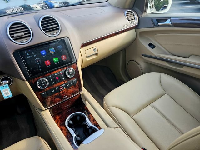Used 2010 Mercedes-Benz GL 450 4MATIC image 35