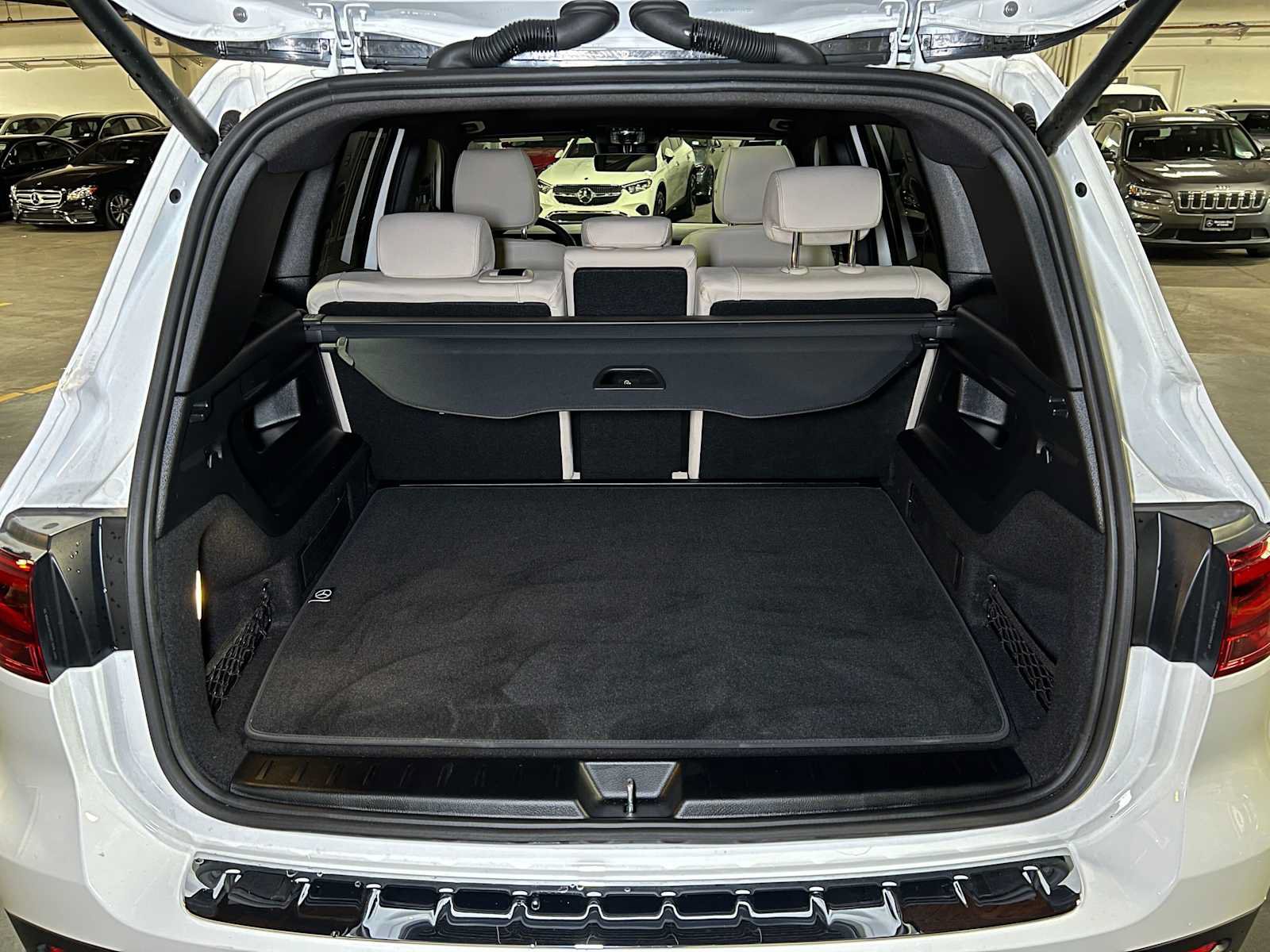 Certified 2026 Mercedes-Benz GLB 250 4MATIC image 16