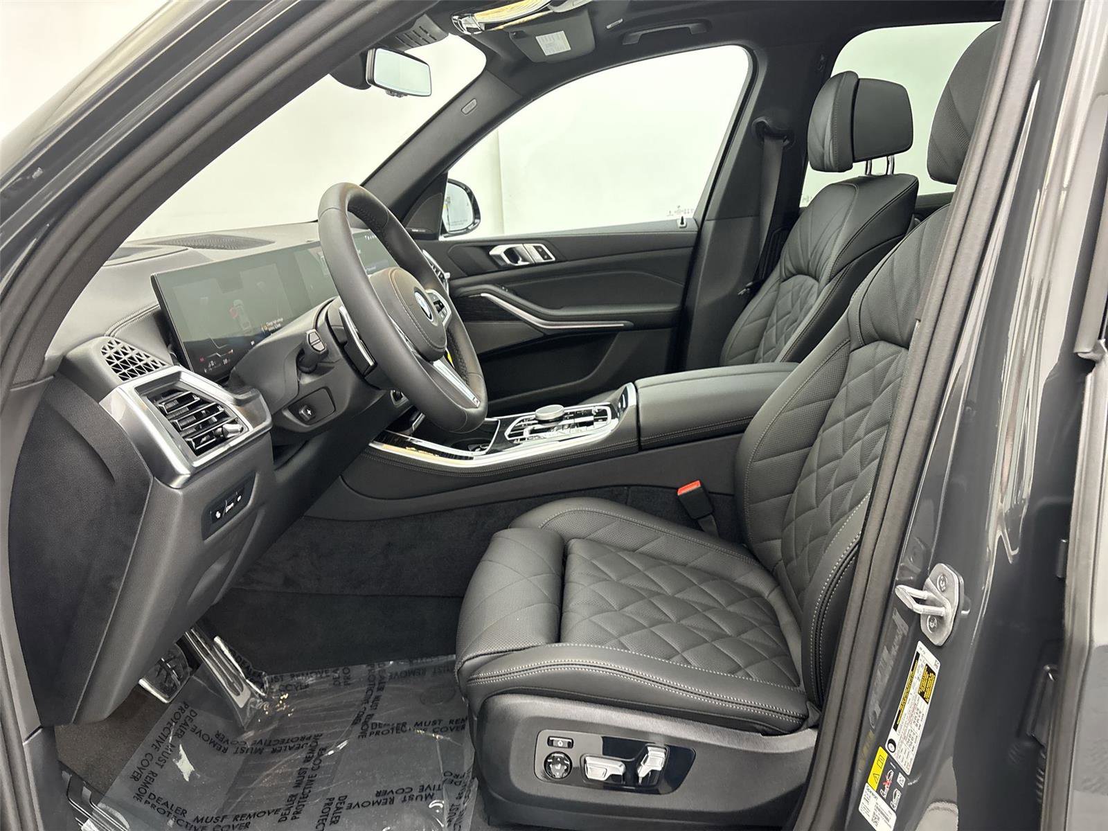 New 2026 BMW X5 xDrive50e image 25