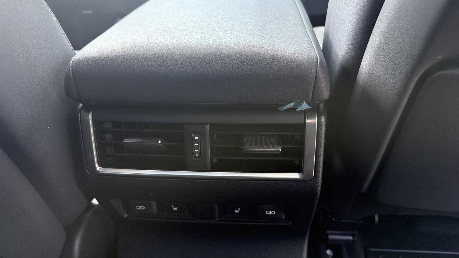Used 2025 Lexus GX 550 AWD/4WD image 46