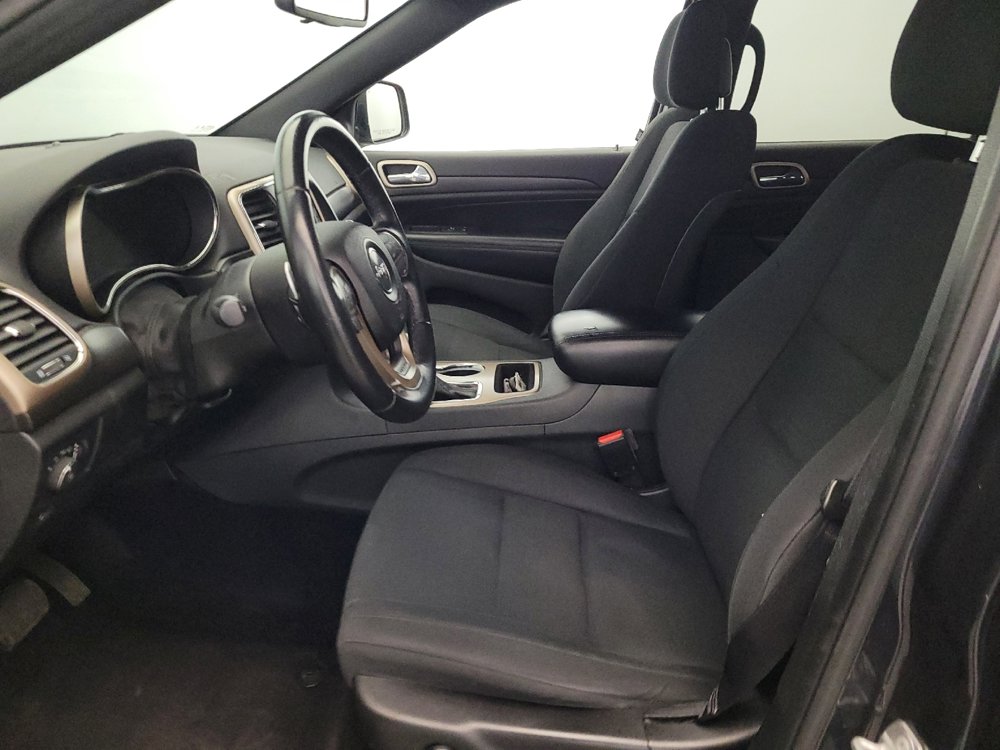 Used 2016 Jeep Grand Cherokee Laredo w/ Quick Order Package 23E AWD/4WD image 17