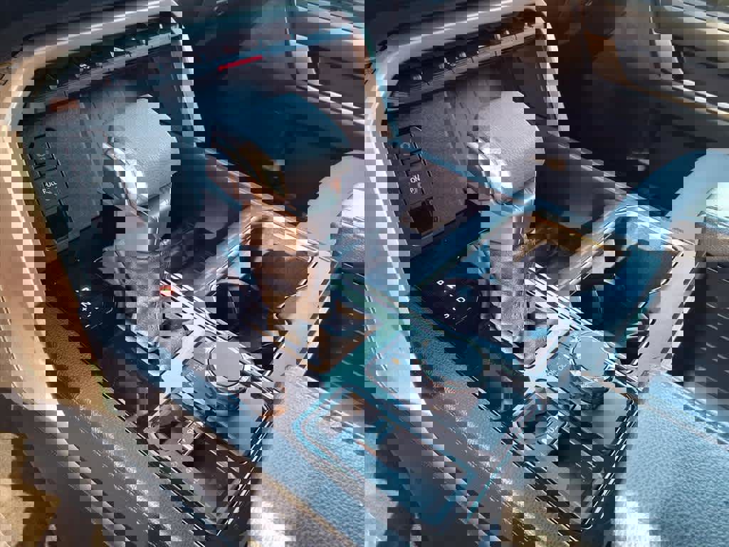 Used 2024 Toyota Tundra SR5 w/ SR5 Convenience Package image 15