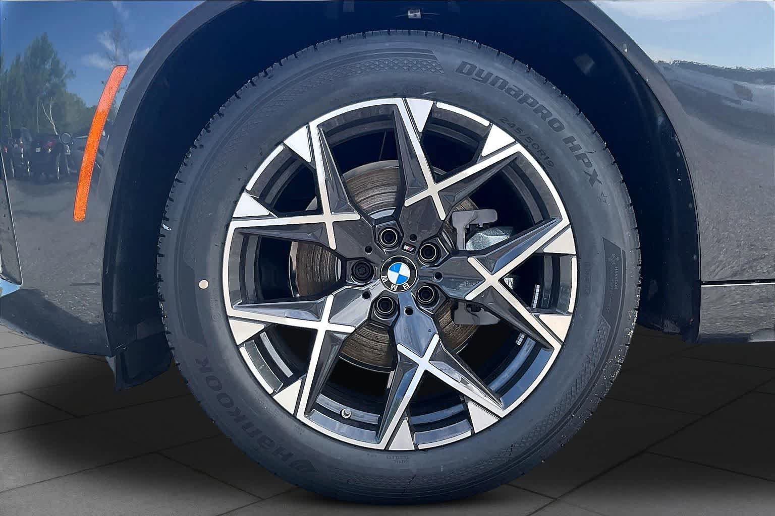 New 2026 BMW X3 xDrive30 w/ M Sport Package AWD/4WD image 11