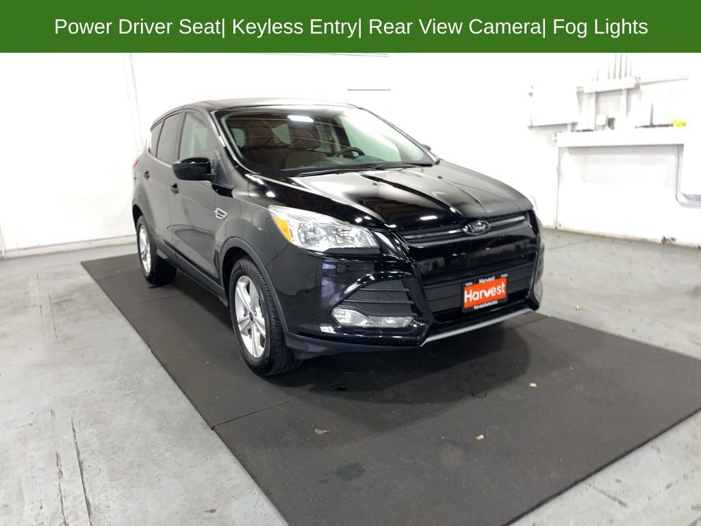 Used 2016 Ford Escape SE image 1