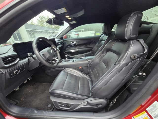 Used 2024 Ford Mustang GT Premium image 4