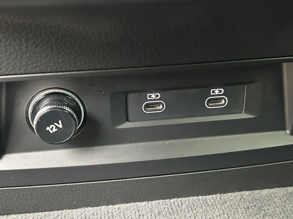 Used 2023 Audi Q8 Premium Plus w/ Premium Plus Package image 23