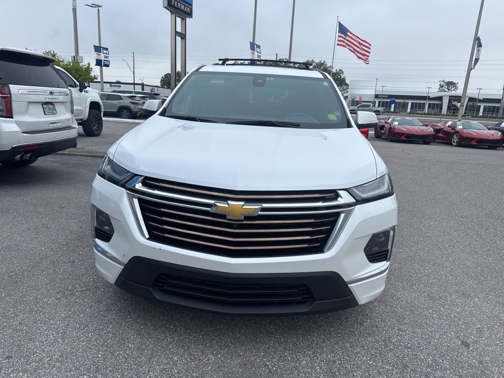Used 2023 Chevrolet Traverse High Country image 3