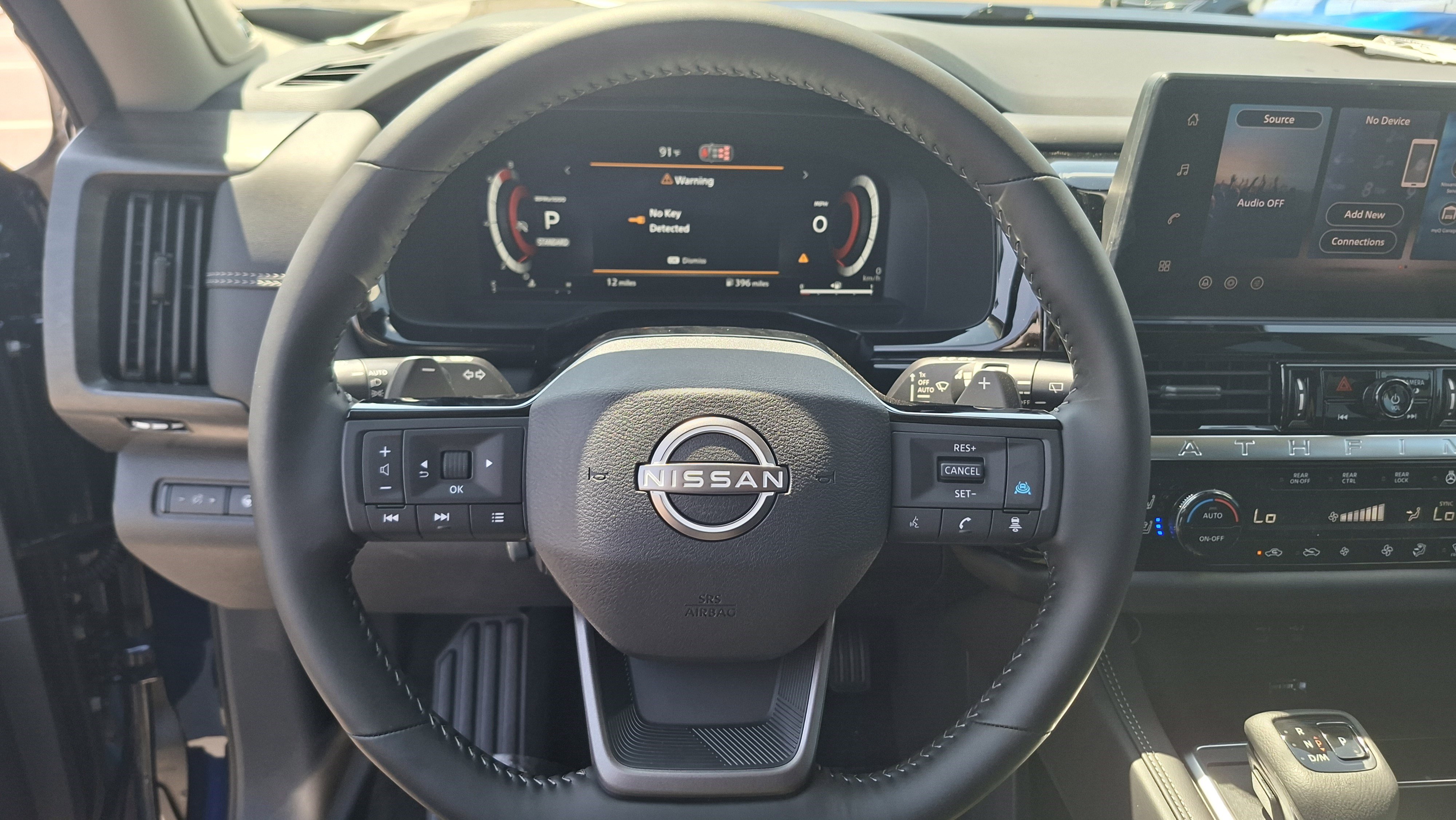 New 2026 Nissan Pathfinder Platinum image 7