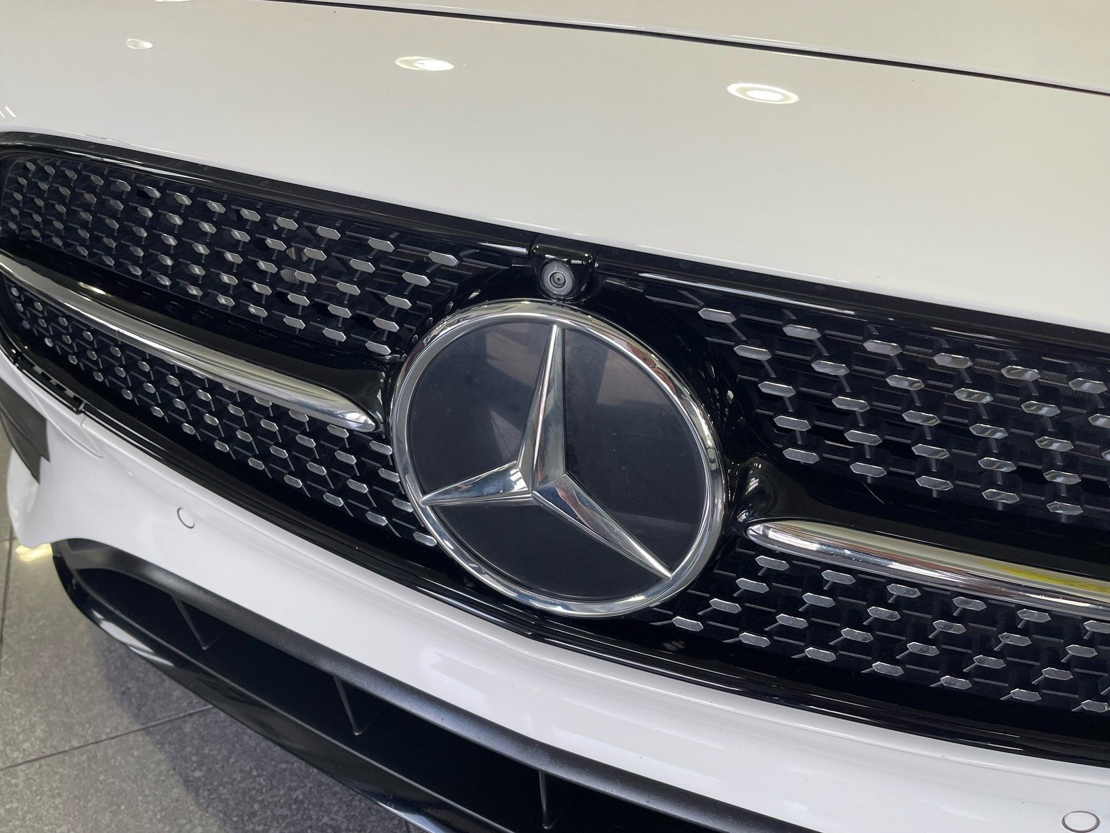 Used 2023 Mercedes-Benz E 450 Coupe w/ AMG Line image 10