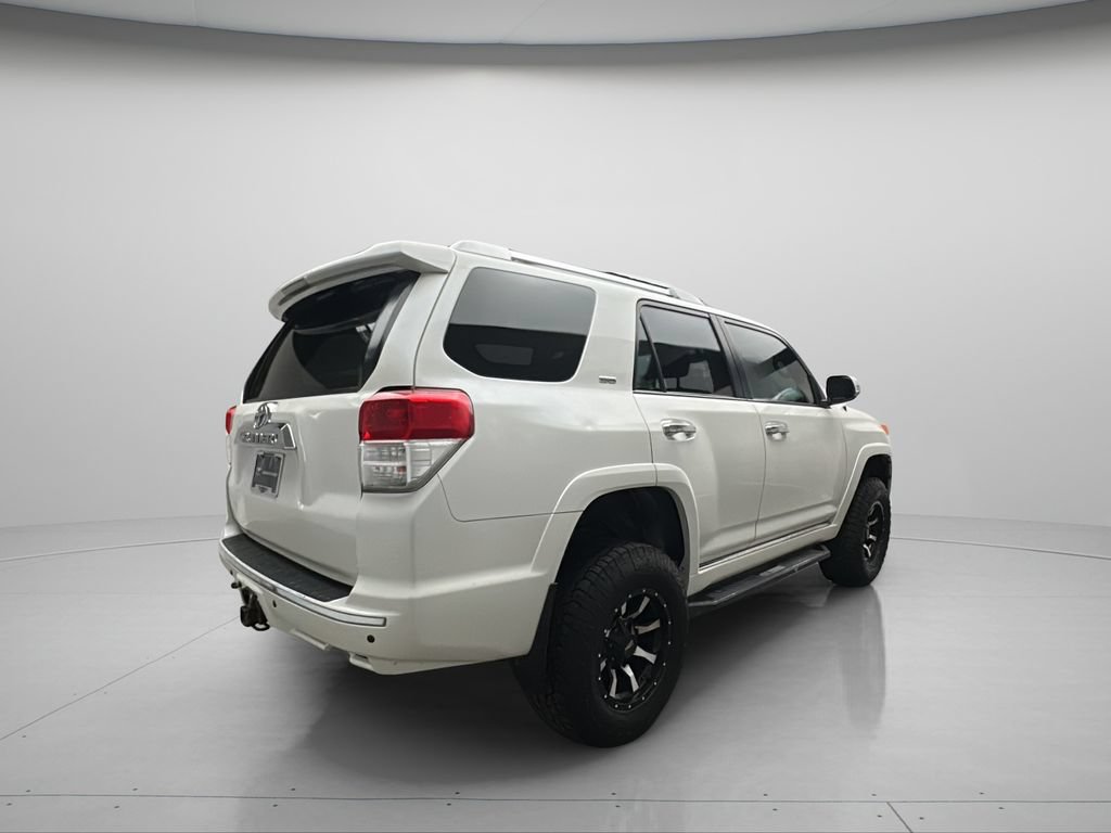 Used 2012 Toyota 4Runner SR5 AWD/4WD image 6