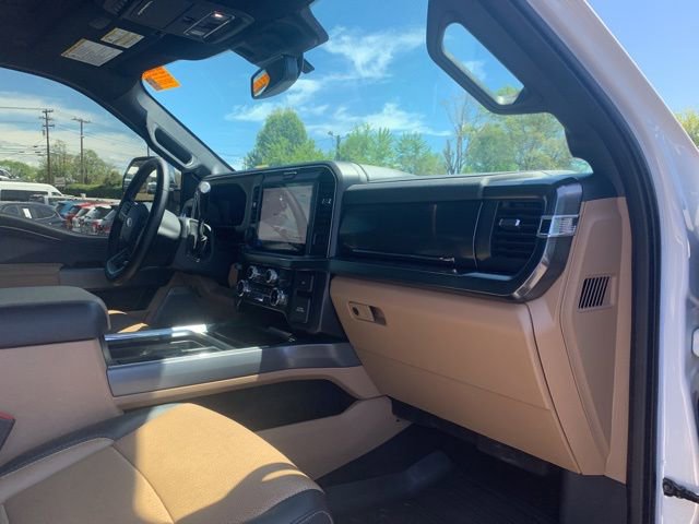 Certified 2025 Ford F350 Lariat w/ Lariat Ultimate Package image 17
