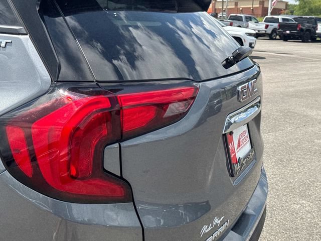 Used 2021 GMC Terrain SLT AWD/4WD image 12