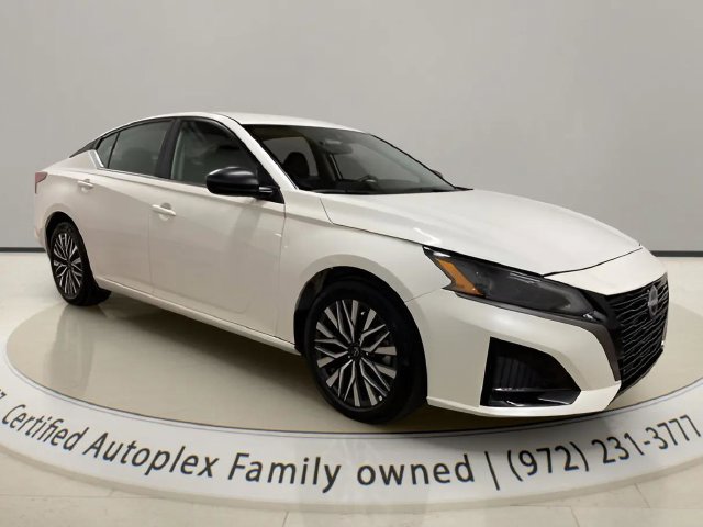 Used 2026 Nissan Altima 2.5 SV FWD image 7