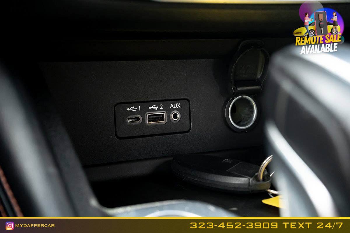 Used 2020 Nissan Sentra SR w/ Premium Package FWD image 26