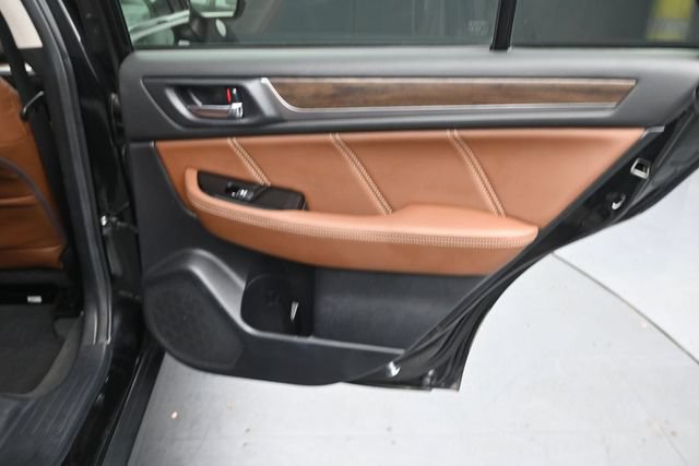 Used 2019 Subaru Outback 2.5i Touring w/ Popular Package #3A AWD/4WD image 30