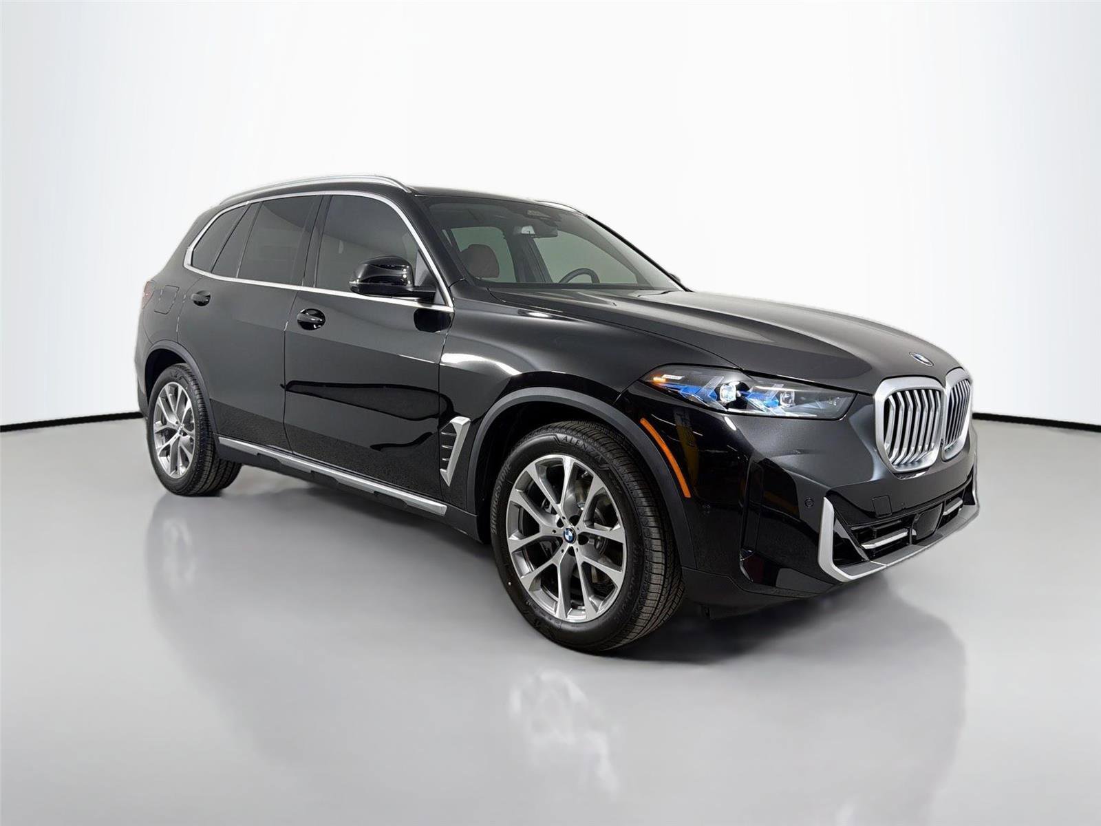 New 2026 BMW X5 xDrive40i w/ Climate Comfort Package AWD/4WD image 3