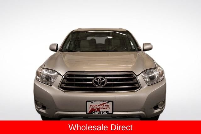 Used 2010 Toyota Highlander Limited AWD/4WD image 6