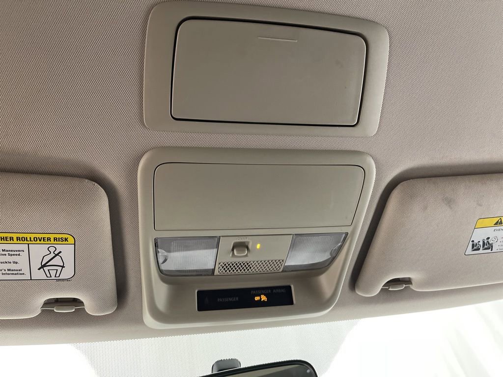 Used 2020 Mitsubishi Outlander ES image 8