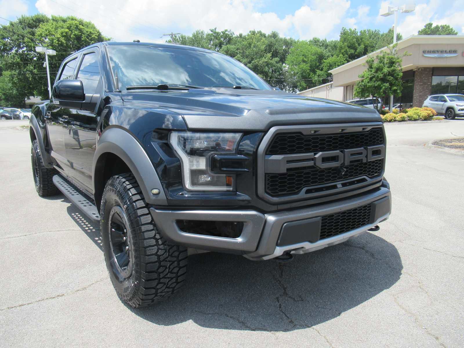 Used 2018 Ford F150 Raptor w/ Equipment Group 802A Luxury image 11