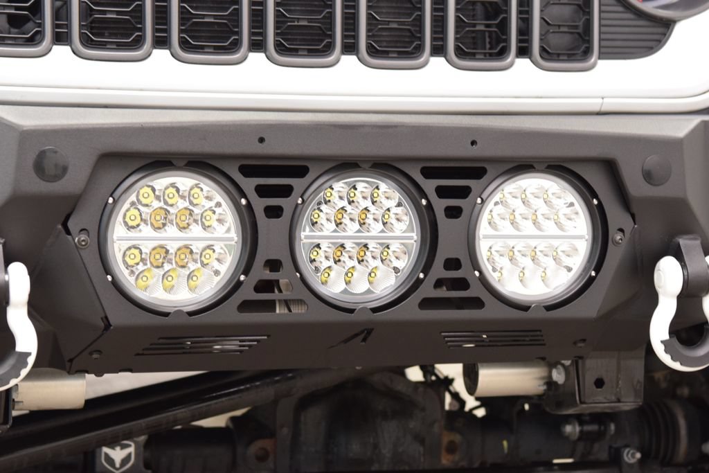 Used 2025 Jeep Gladiator Mojave AWD/4WD image 16