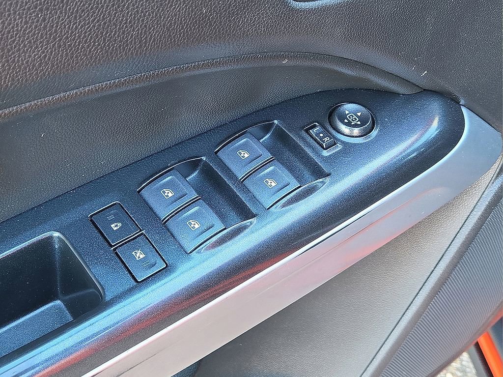 Used 2021 Chevrolet Colorado ZR2 image 22