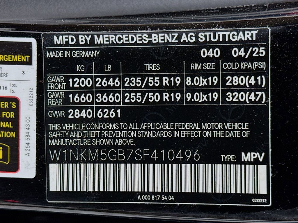 Used 2025 Mercedes-Benz GLC 350e 4MATIC image 31
