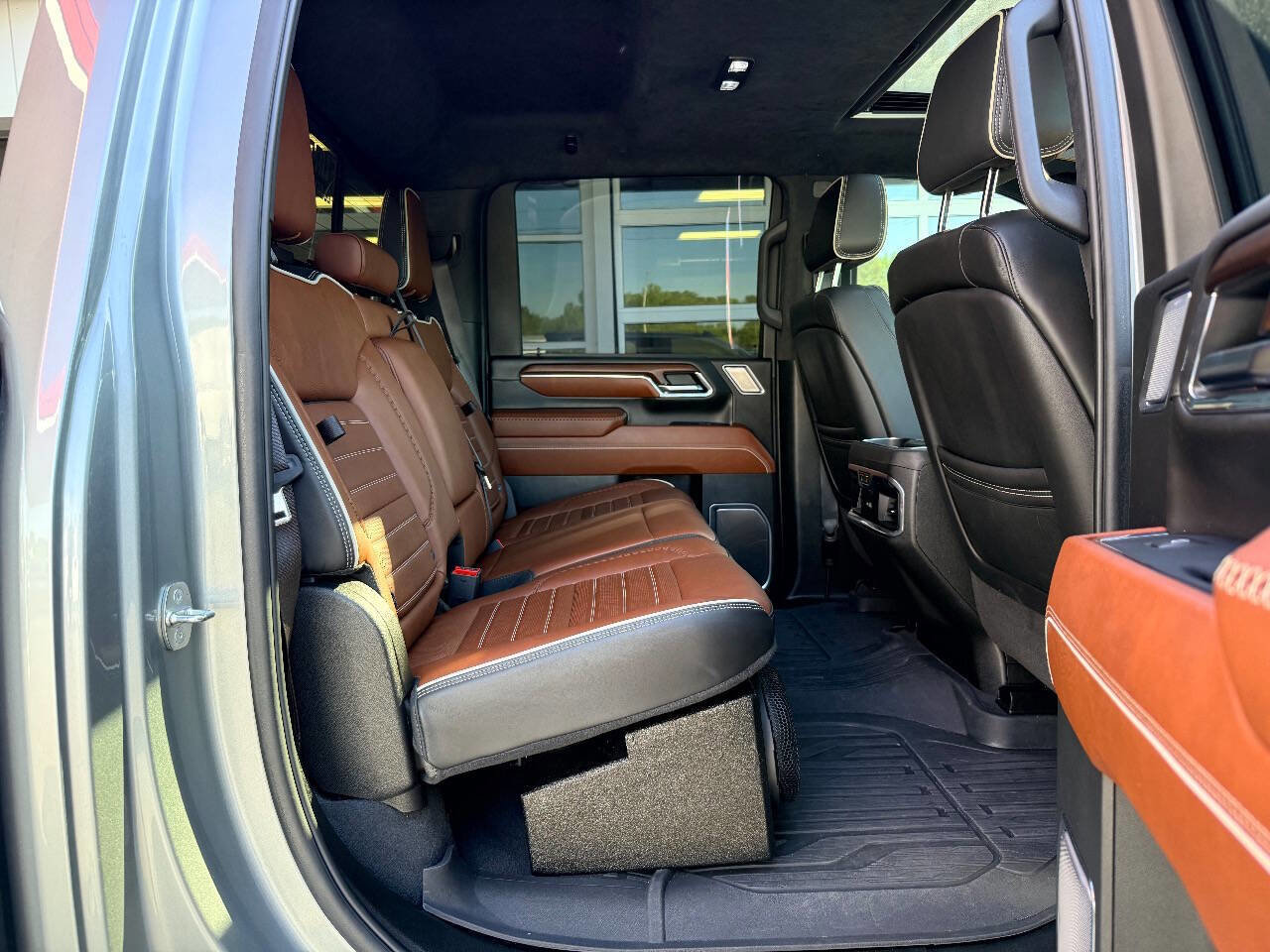 Used 2024 GMC Sierra 3500 Denali Ultimate AWD/4WD image 41
