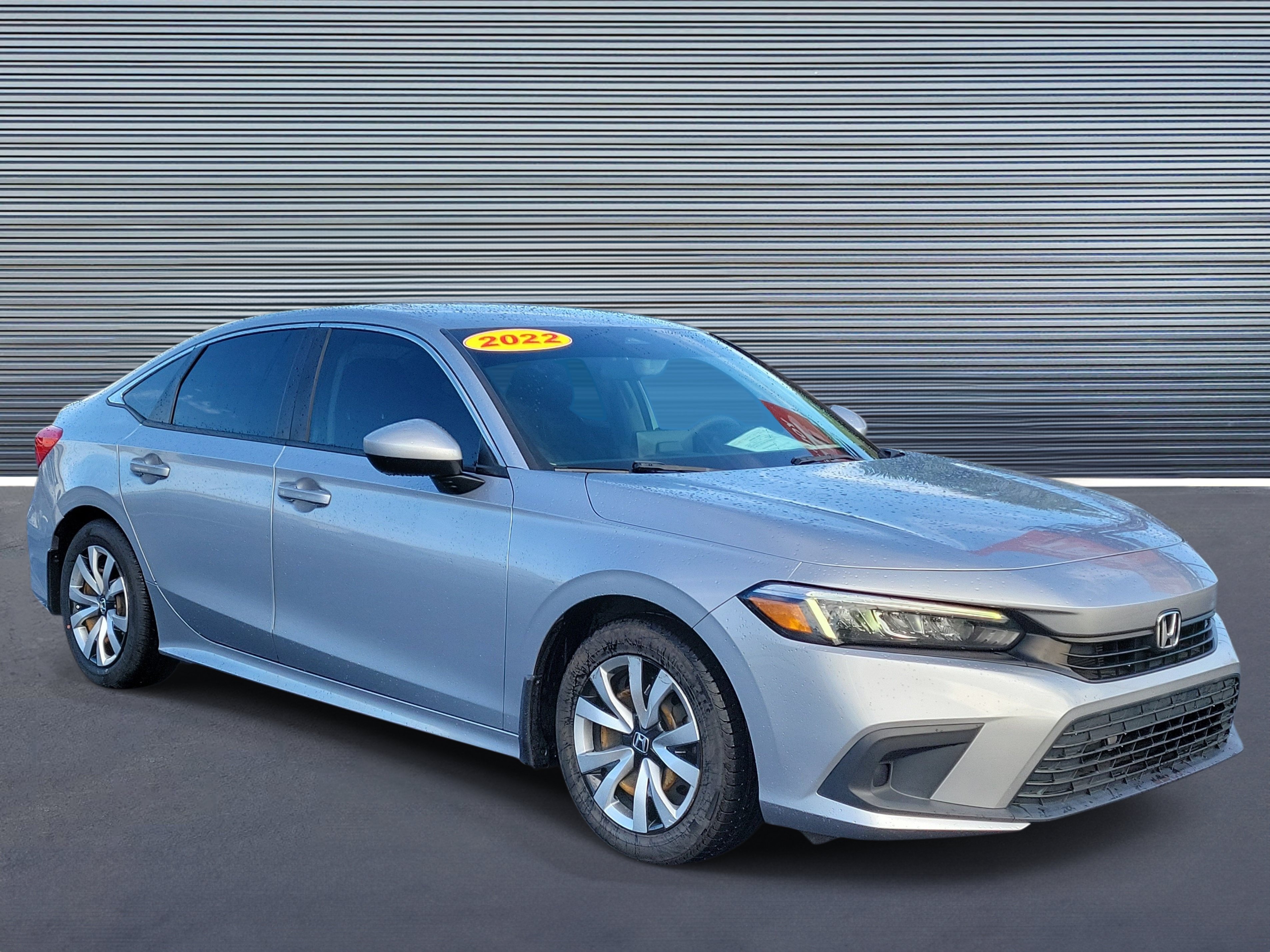 Used 2022 Honda Civic LX image 2