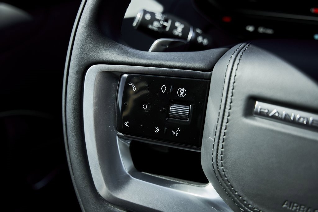 Used 2024 Land Rover Range Rover SE image 48