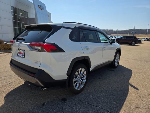 Used 2020 Toyota RAV4 Limited w/ All Weather Liner Package image 28