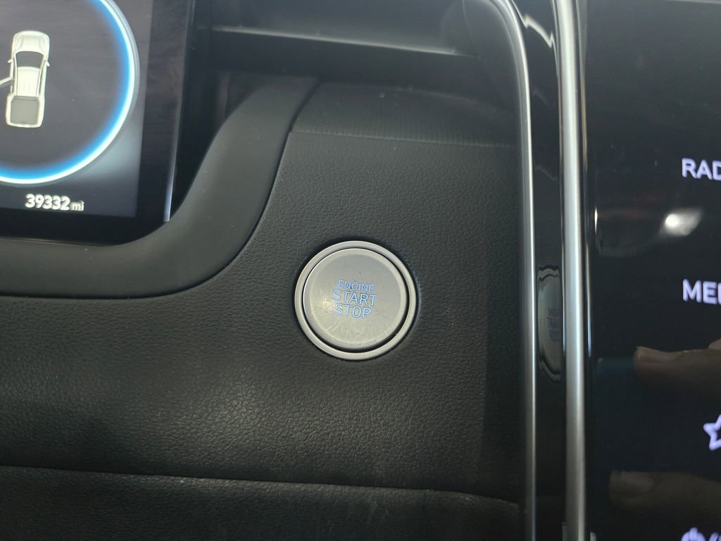 Used 2022 Hyundai Santa Cruz SEL FWD image 18