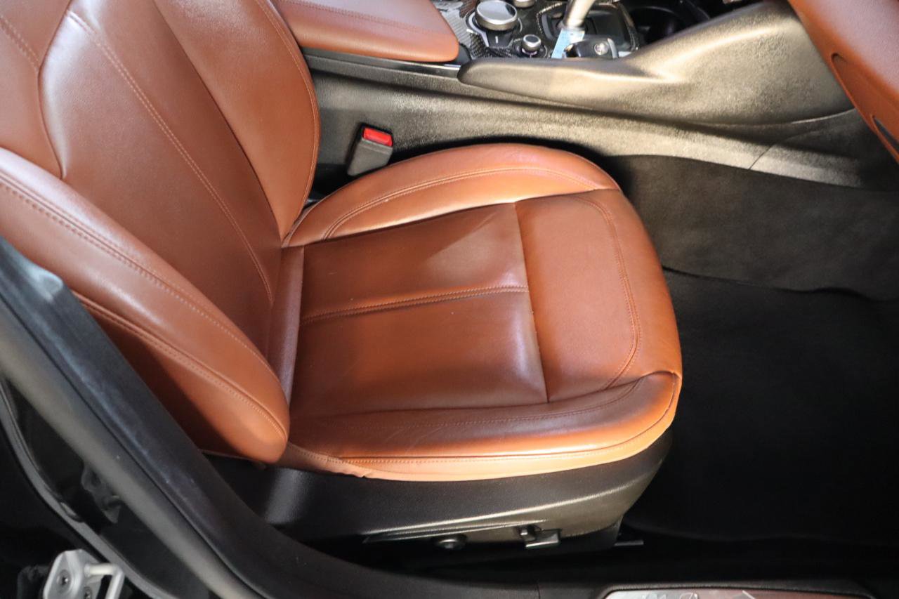 Used 2017 Alfa Romeo Giulia RWD image 40