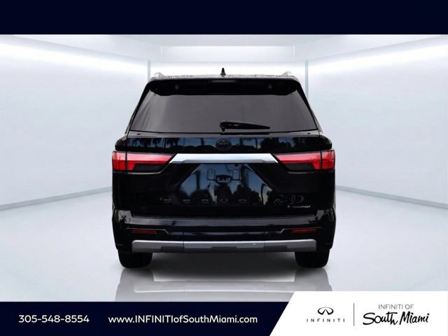 Used 2025 Toyota Sequoia Capstone AWD/4WD image 5
