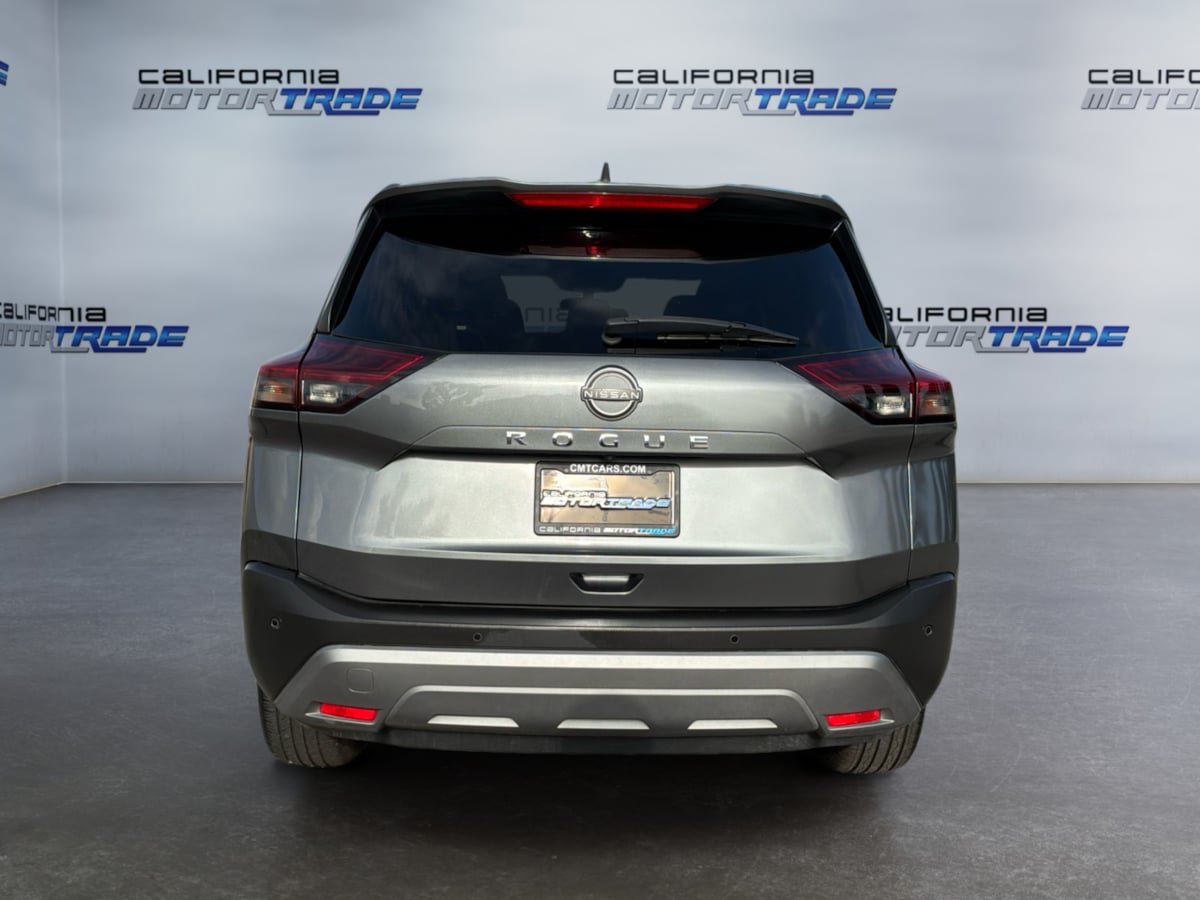 Used 2023 Nissan Rogue S FWD image 6