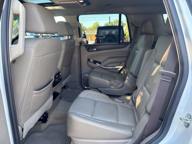 Used 2017 GMC Yukon SLT w/ Open Road Package AWD/4WD image 32