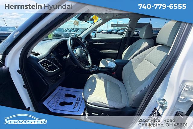 Used 2023 Kia Seltos EX AWD/4WD image 17