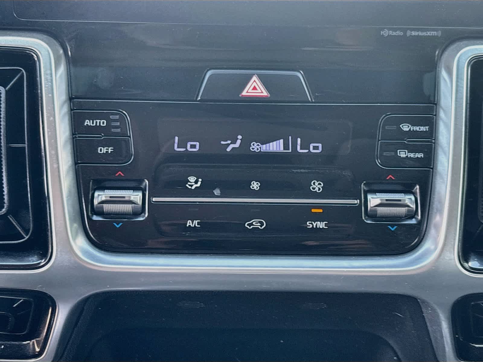 Used 2021 Kia Sorento SX FWD image 16