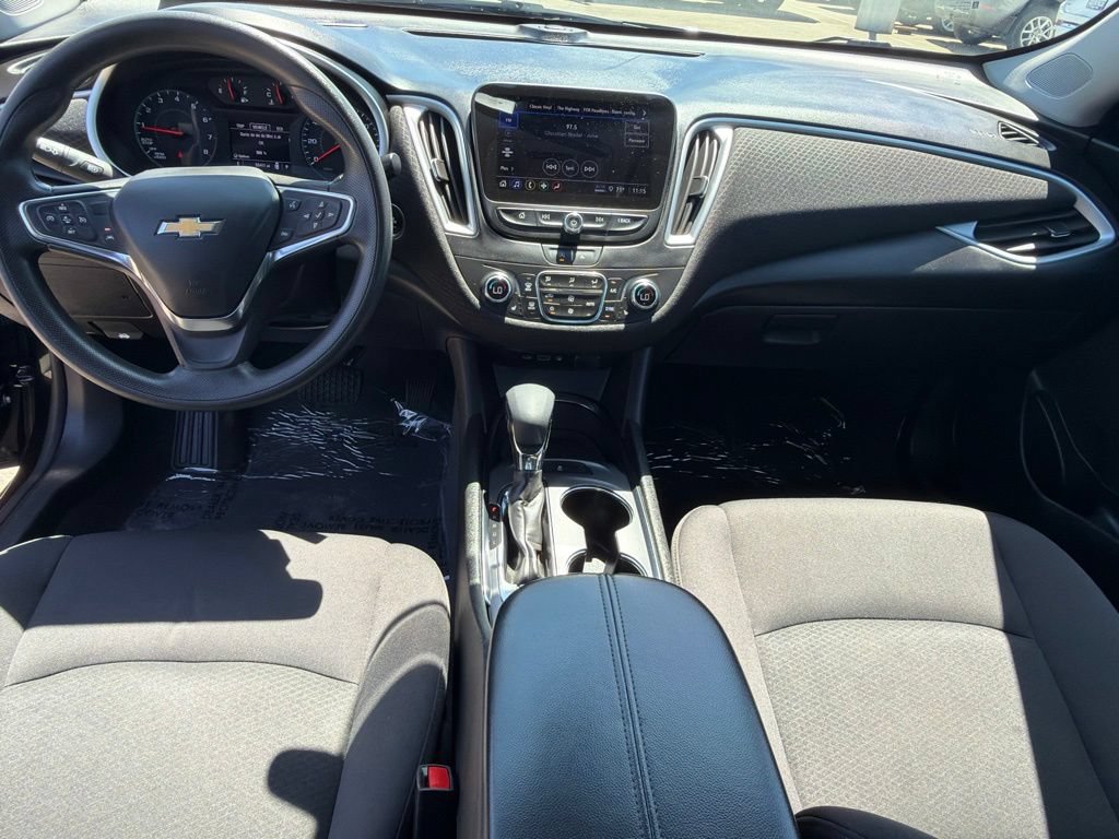 Used 2023 Chevrolet Malibu LT FWD image 24