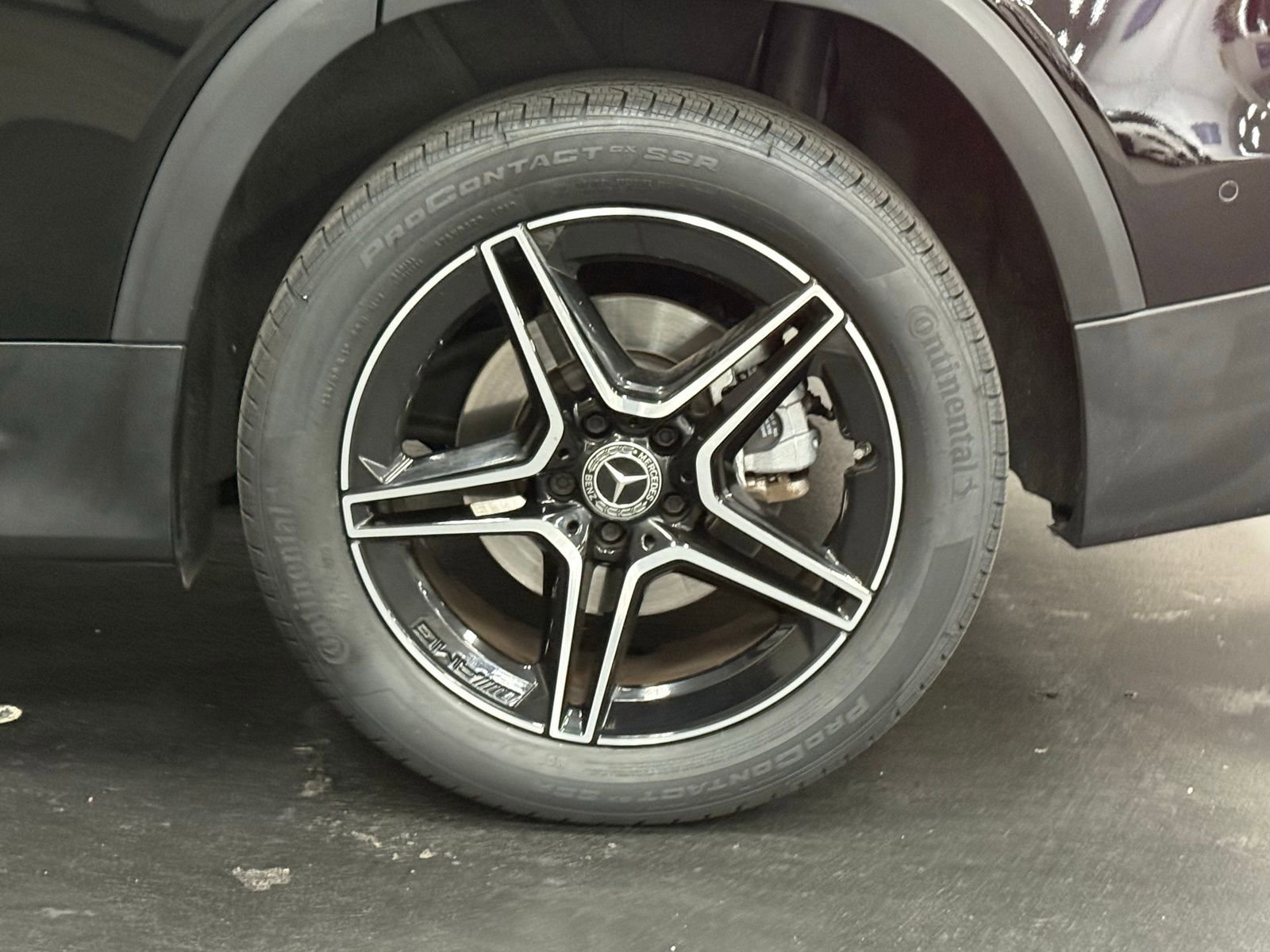 Used 2023 Mercedes-Benz GLB 250 4MATIC image 16