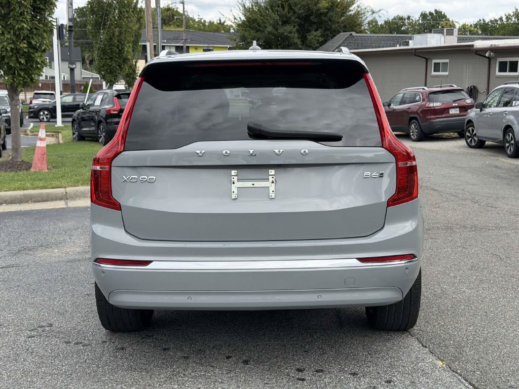 Used 2024 Volvo XC90 B6 Plus AWD/4WD image 21