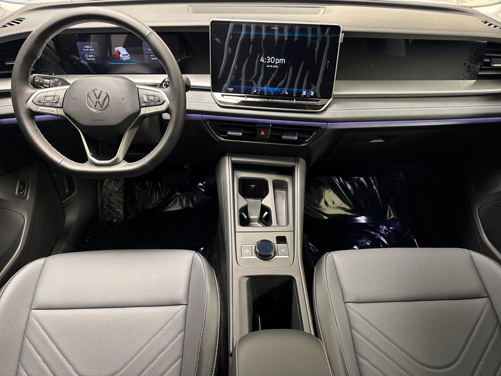 New 2026 Volkswagen Tiguan SE image 12