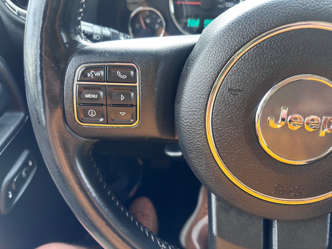Used 2013 Jeep Wrangler Unlimited Sahara w/ Dual Top Group AWD/4WD image 37