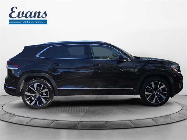 New 2026 Volkswagen Atlas Cross Sport SEL Premium R-Line image 6