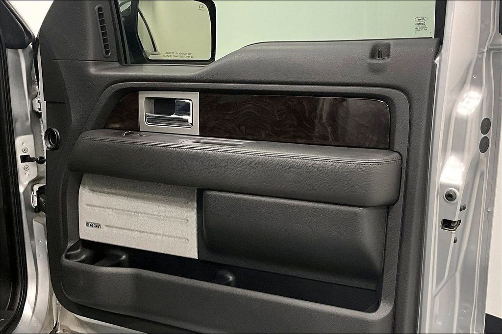 Used 2014 Ford F150 Platinum image 19