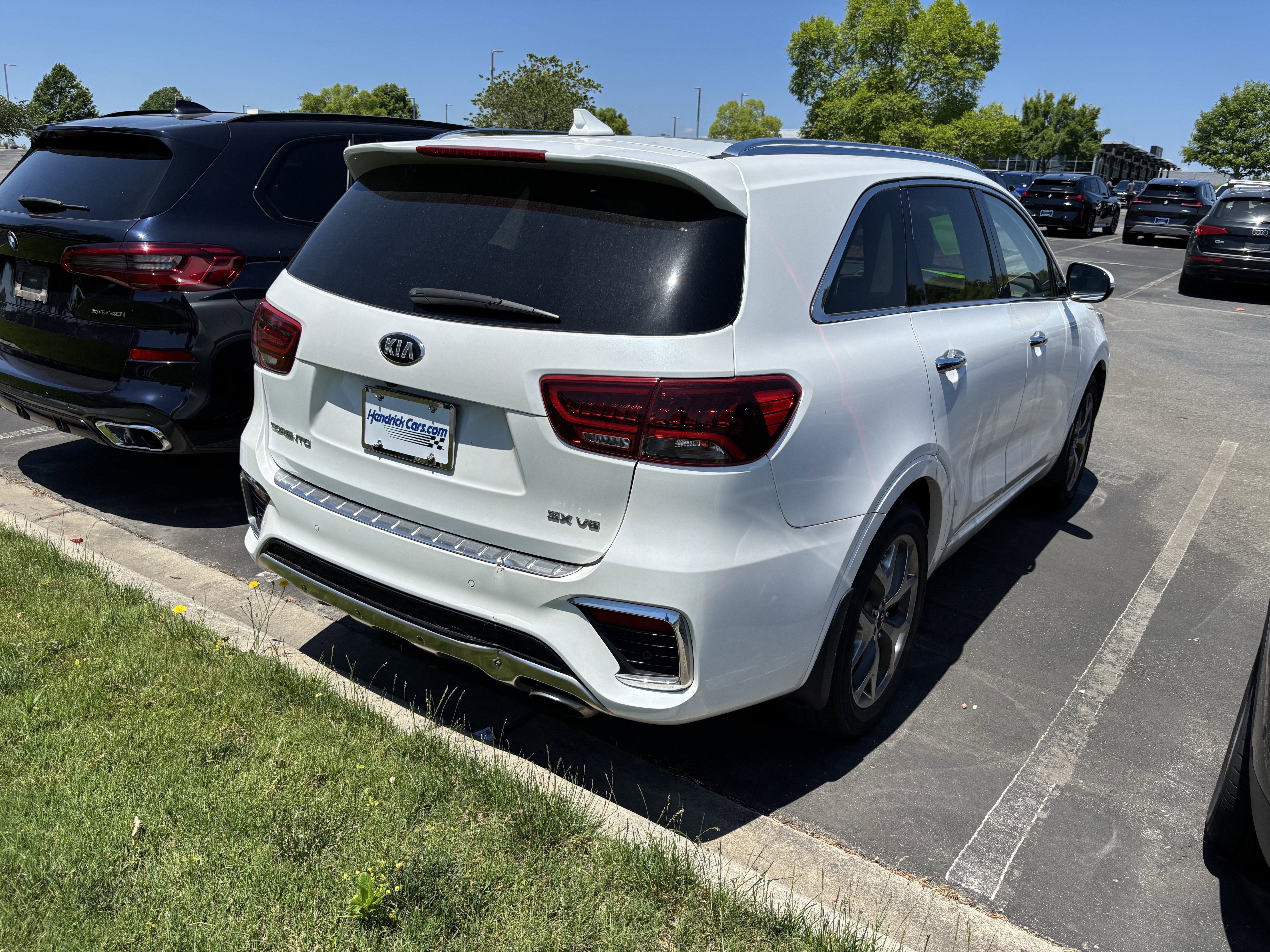 Used 2019 Kia Sorento SX FWD image 25