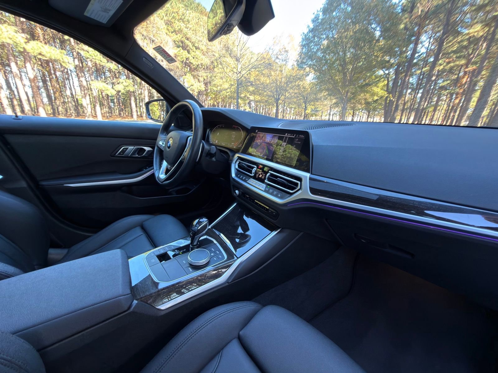 Used 2021 BMW 330i xDrive Sedan w/ Convenience Package image 18