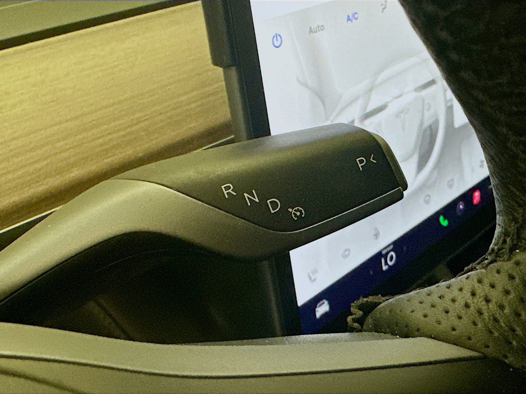 Used 2023 Tesla Model Y Long Range image 24