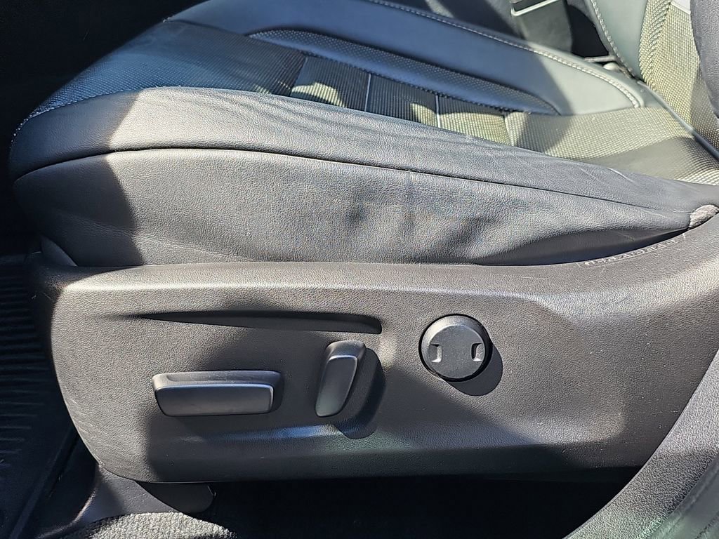 Used 2017 Lexus RX 450h F Sport w/ Cold Weather Package image 32