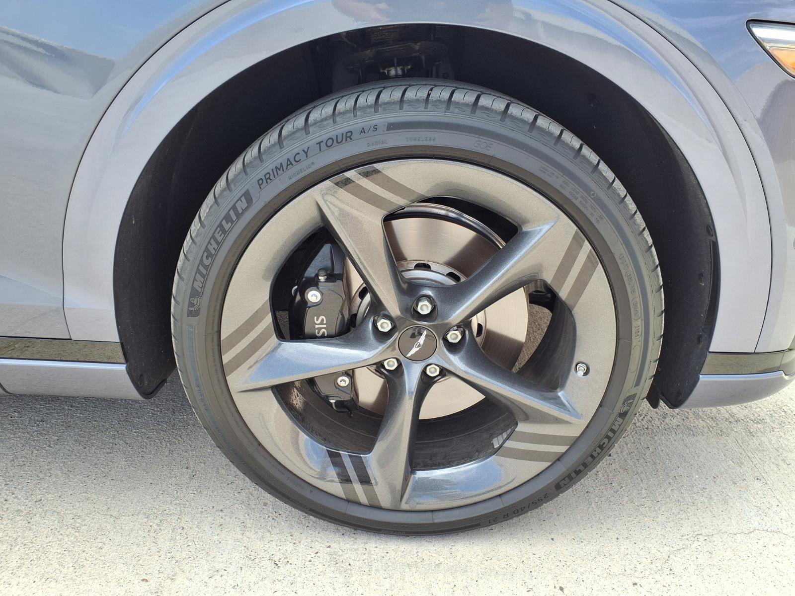 Certified 2026 Genesis GV70 3.5T Sport Prestige AWD/4WD image 9