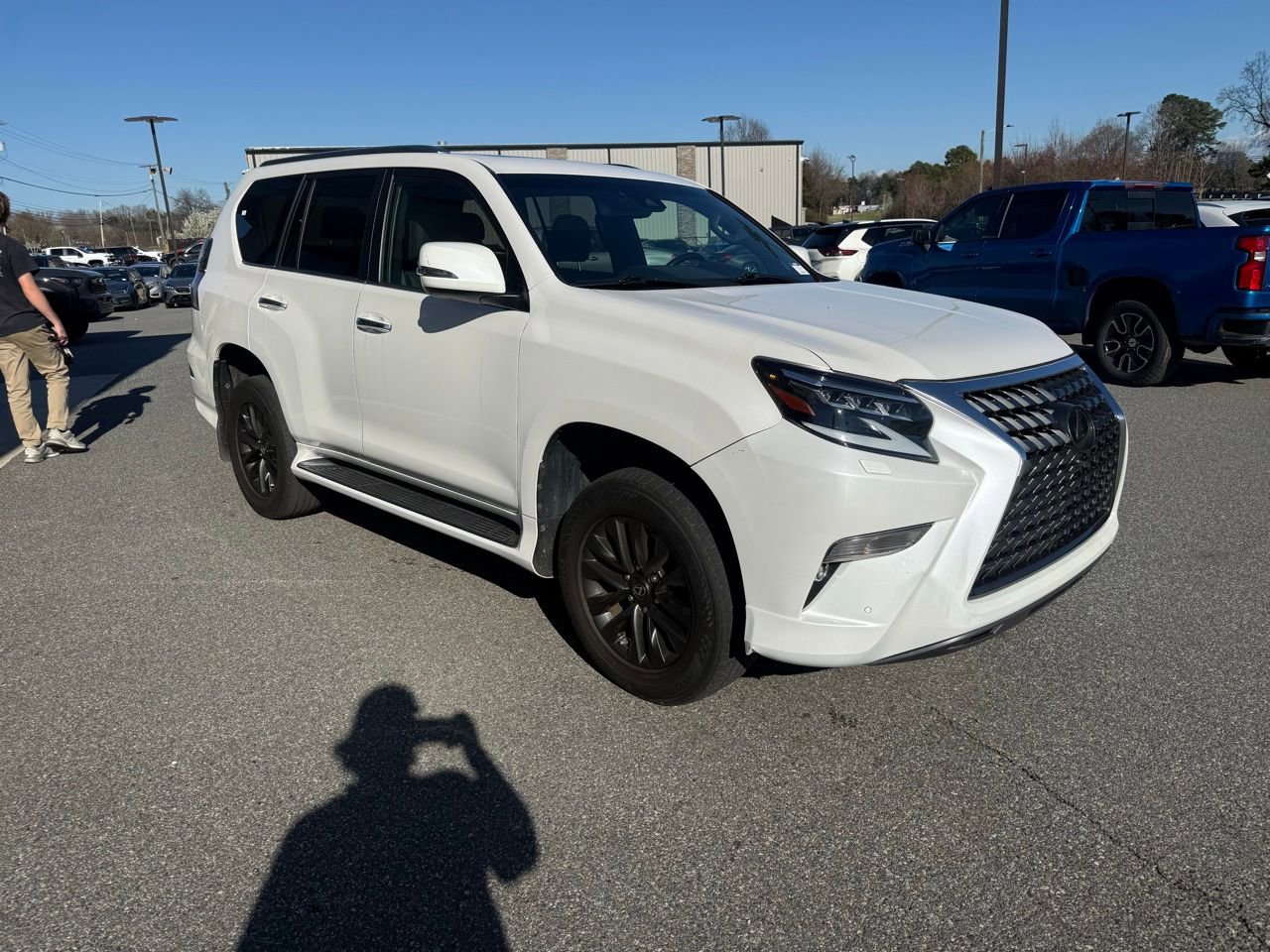 Used 2020 Lexus GX 460 Premium w/ Premium Package image 9
